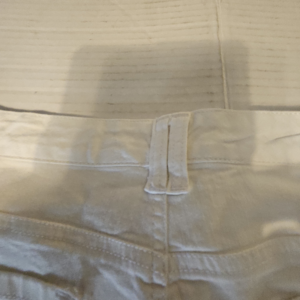 Women's Cream Ankle Jeans - Picture 7 of 11